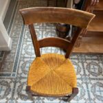 tapissier Val d'Oise 95 13 Réfection assise chaise en paille à beauchamps 95250 Val D'Oise